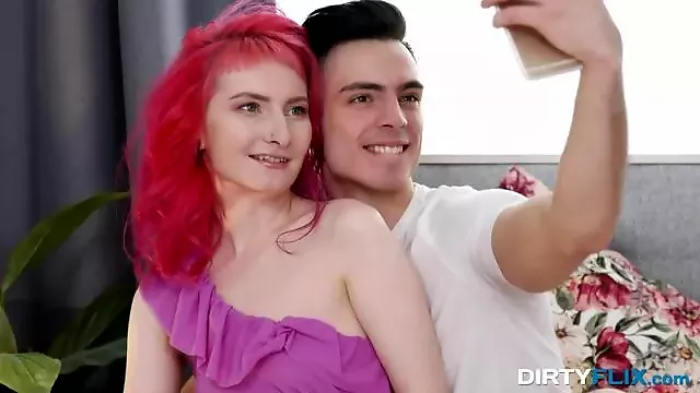 Tettone Mature Pompino, Camera Da Letto, Giovane Superdotato Po, Capelli Rossi Tette Naturali