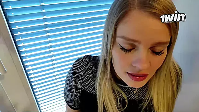 Mutfakt Arkadan, Kıtafete Boşalma, Vajina Gurup Penisi Pornosu, Yakın Çekim, Mutfak, Arka, Am