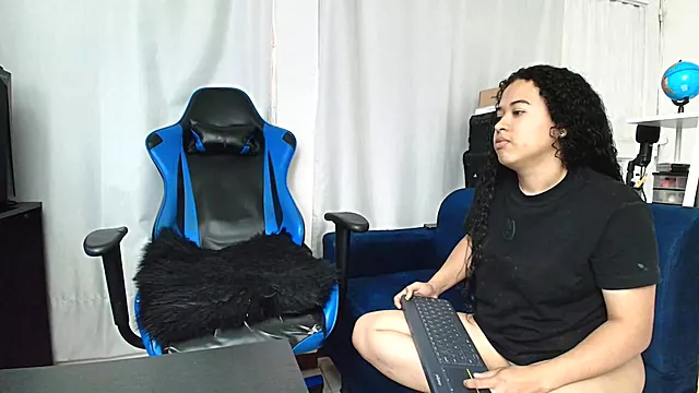 S Masaje En El Culo, Tetona Webcam, Parejas, Masaje Pene, Masajes, Mamas En Celo, Ass Latinas Boobs Butt