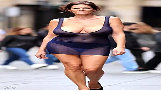 Natürliche Dicke Titten, Große Busen Compilation, Grosser Naturbusen Draussen, Grosse Big Tits
