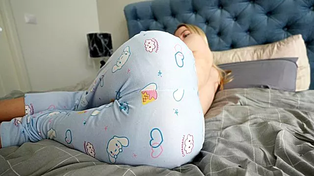 Japon Anne Babainin Siki Porn, Büyük Penis Boşalma Videoları, Yasli Buyuk Sik Pornosu