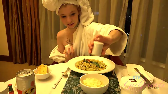 Hotel Amatori, Homemade Amatori, Creampie, Amatoare Blonda