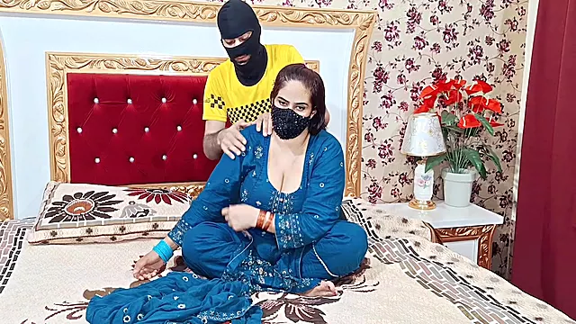 Hint Desi, Büyük Memeli Amatör Frikik Videos, Büyük Meme Masaj, Esmer Güzeli, Desi Seksi Com