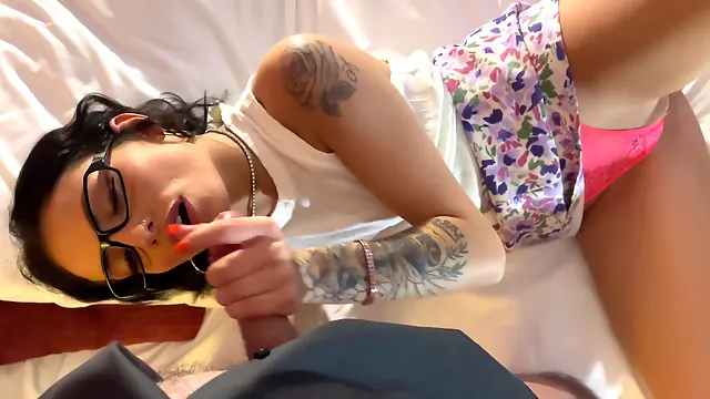 Hot Ignoring Handjob By Clara To Edge & Ride Precum Dripping