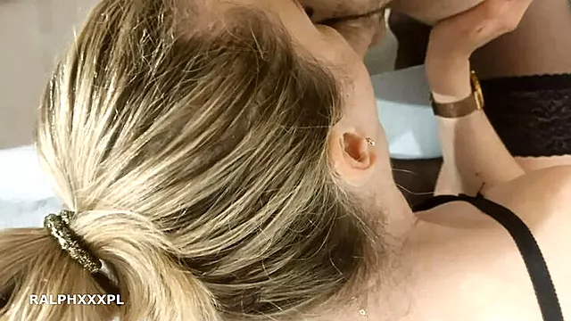Aisankannattaja Creampie, En Halua, Miehiä, Eka Kerta Suihinotto, Kaverin Äiti, Kotiäiti Pettää