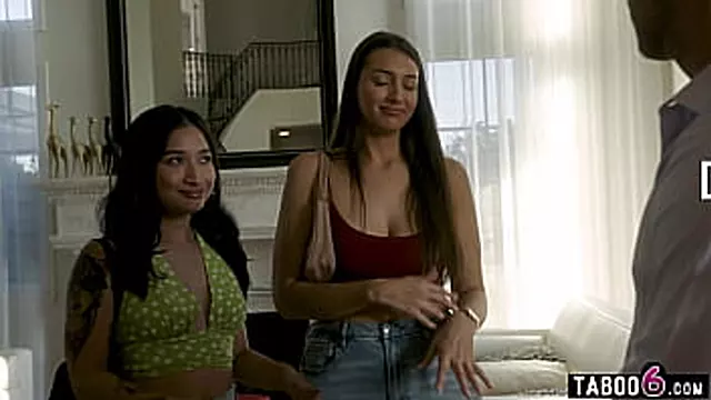 Gang Bang Asia Anale, Sorelle Asiatiche, Asiatiche Culo Grosso, Culo Grande Trio Anal, Trio Con Bisessuali