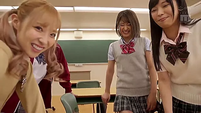Asiaticas Y Japonesas, Orgias Asiaticas, Piss Asiaticas, Piss Fetiche, Japonesa A 4 Patas