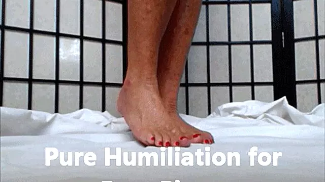 Foot Fetish Pure Humiliation for My Pussy Free Foot Piggy XHD (WMV)
