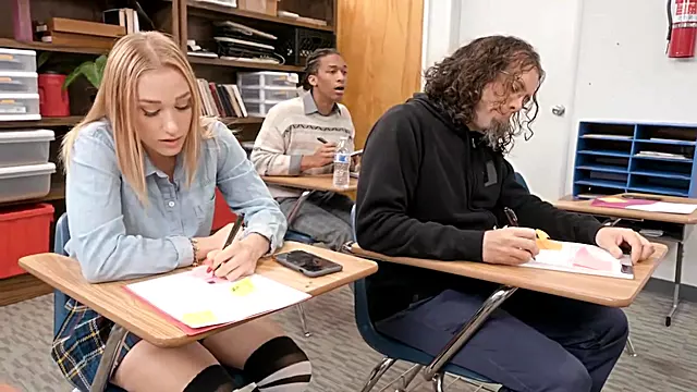 Kimmy Granger In Horny Incredible Hardcore Clip