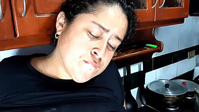 Amateur Latinas, Amateur Follando Lamiendo, Frances Masturbate, Lamiendo Tetas, Lamiendo Coño Mojado