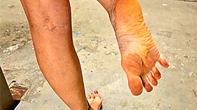 Amateur Eropa, Jimat Amatir, Fetis Kaki Fetis Amatir, Milf Amatir, Milf Eropa, Fetish Kaki, Kaki
