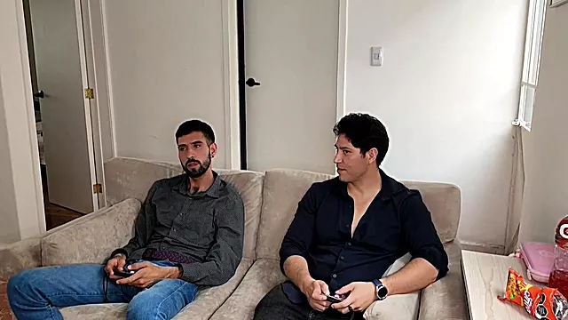 Pau Grande Anal, Latina Bunda Grande, Penis E Tetas, Punheta Com As Mamas, Tetas, Morena Traindo