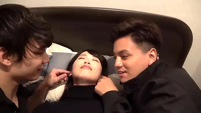 Asiatische Lady, Große Brüste Amateur, Fetish Titten, Titten Fummeln, Titten, Asia Titten, Asien Fetisch