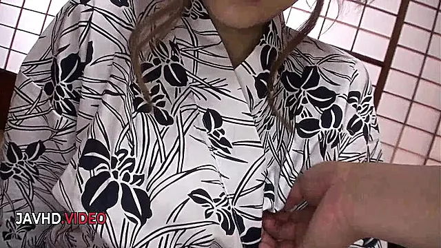 Anna Anjo JAV Uncensored - Kinky Asian Brunette Takes Creampie in Her Ass