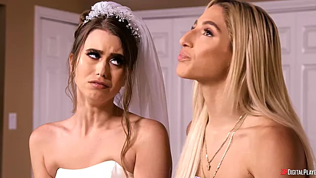 Abella Danger and Jill Kassidy hot lesbian sex