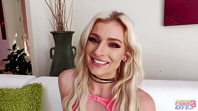 Hyley Winters In Barbie Girl Gets Fucked In The Ass