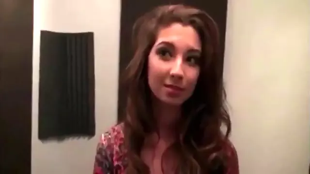 Nena Que Hace Unas Mamadas, Joven Tetona, Morena Tetona, Tetonas Caseras, Teen De Tetas Grandes Mamada