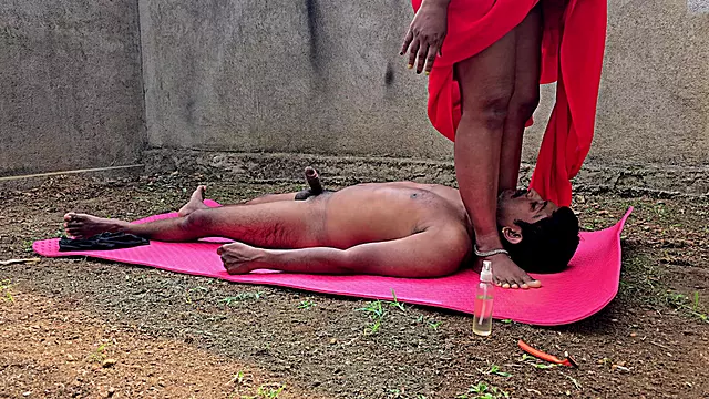 Indian Saree Cock Cleaning MILF Hard 69 Suck and Hard Fuck with Boss Big Dick