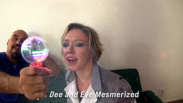 Dee Williams and Evangeline get mesmerized 1