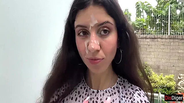 Amateur Gezicht, Oppas Tieten, Oppas, Likt Zelf, Veel, Buitensex Public, Magere Tiener, Jong Pov