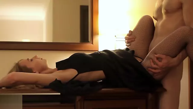 Tinejdzeri Zrele Zene, Plavuse Supruge, Svrsavanje Po Sisama, Teens Creampie, Hotel Amater