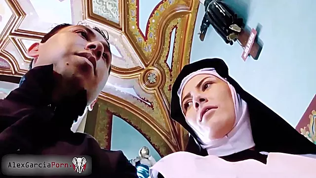 Ccan - Sor Raymunda - Religiosa Confieza Sus Suenos Humedos Y Cae En Pecado Con Sacerdote 10 Min