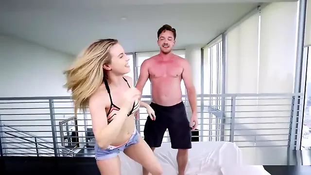 Blonde Teen Spinner Piledrive Fucks In Bed
