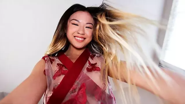 Große Titten Von Unten Doggy, Grosser Naturbusen Draussen, Vollbusige Teens Pov, Brünette Beauty