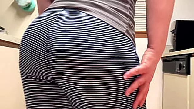 Booty Amador, Mãe Amadora Caseira, Cozinha Amadoras, Boa Foda Grátis Amadora, Coxas, Glamour Big Ass