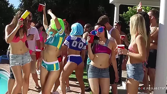 Cinedoe College Reunion - Vicki Chase, Valentina Nappi And Abella Danger