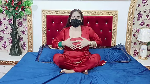 योनि बडा दिखा, बड़े स्तन, सबसे बङी चुत, औरत का खिलौना, चुत से खिलोना, पंजाबी लड़कियों का सेक्स
