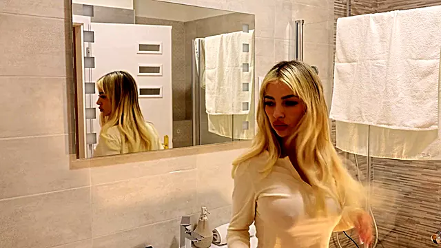 Milf, Strømper Kusse, Moden Damer I Høje Hæle, Patter, Bundløse Trusser Og Nylonstrømper, Vis Mig Din Kusse