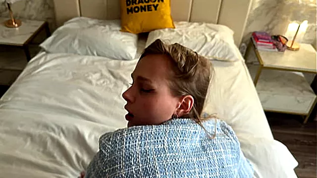 Domowe Amatorki, Piękna Buzia, Duża Dupa Blondynka, Domowej Roboty Duże Cycki, Bisex, Blondynka Rimming