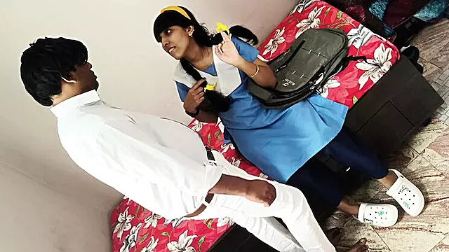 18 Ans Asian, Amatrice De Bites, Anal Collège, Université Arab, Asiat Anal Gros Bite, Gros Vagin Est Petit Penis