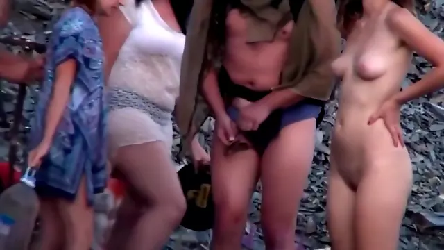Plage Cachée, Nue Plage, Voyeur Plage, Douche Caché, Voyeur Cache, Douche Nude, Camera Cache Real