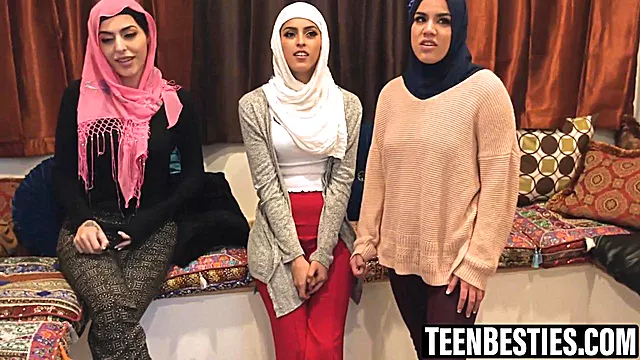 Arabski Duży Kutas, Mlode Wielkie Penisy, Nastolatki Duze Cycki Naturalne, Ostre Obciaganie