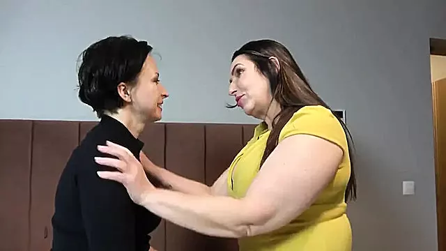 काटुन सेकसे बेयप, मोटी औरतों का चूत चाटना, बालों वाली Bbw, चूत चाटना, चुत में उंगली, जेसा, नाइलॉन