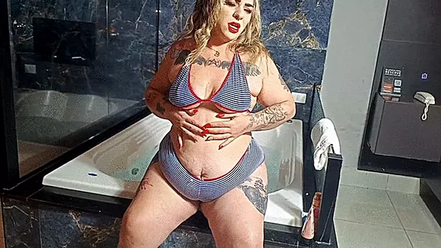 Aquatic Farts in the Bathtub of a Naughty BBW Sailor - Chief of Toxic Gases