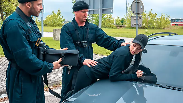 Velký Výstřik, Czech Bruneta, Nactileta Ceska, Drsný Češky, Nactileta Hardcore, Mlade Krasne