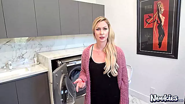 Hausfrau, Neben