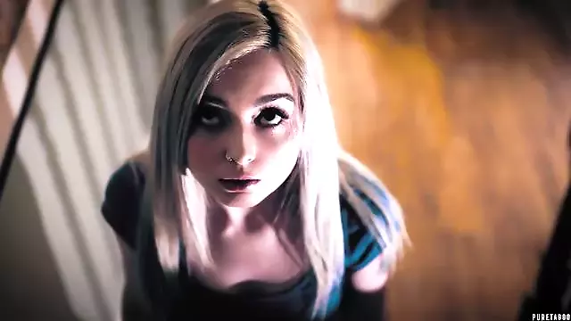 Leginsy, Fetysz Blonde, Blondynki Kowbojki, Dominuje Ostro Kutaea, Chuda Wali Konia, Leginsy Młode