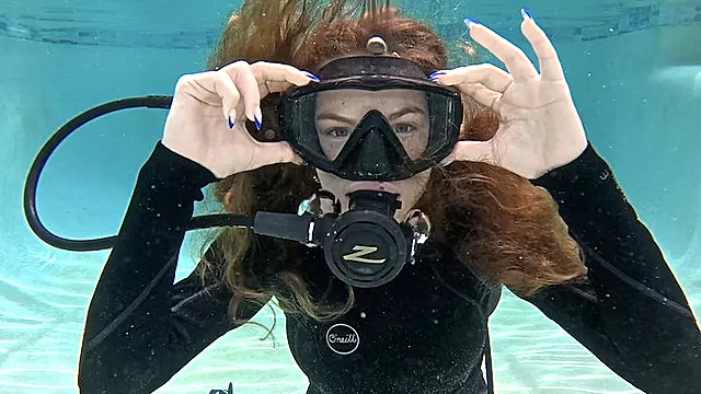 Draussen Solo, Gesicht Solo, Masken Lady, Frau Solo, Solo Fetisch, Maske Solo, Frau Macht Mit