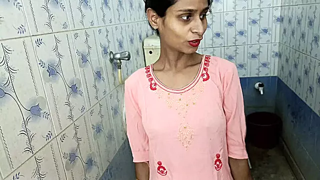 Hot Desi Bhabhi Parnita Natural Sex at Home - Assam Girl Fucked Hard