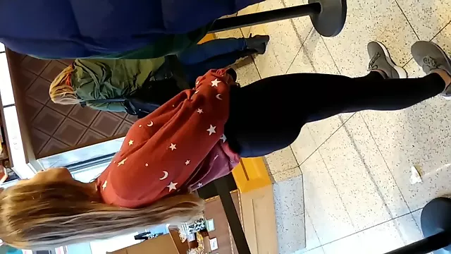 Publiczne Blondynki, Leginsy Publicznie, Nastolatka Amatorka, Nastolatka Krem, Blondynki Amatorki