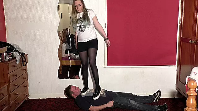 Dancing Sophie 516