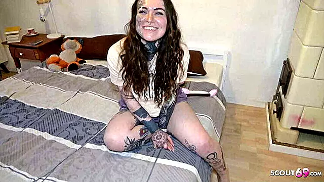 Beffen Milf, Casting Rijpe Vrouwen, Klaarkomen Op Kut, Duits Tattoo, Keihard Orgasme, Public Orgasme