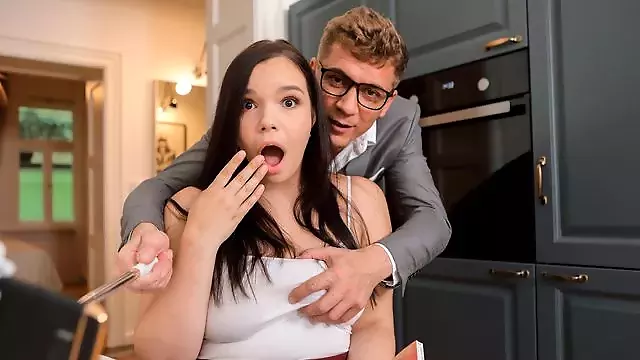 Blyg Onani, Stora Bröst Doggystyle, Bbw Teen Onani, Kjol Ung, Runka Kuk, Skolflicka Avsugning