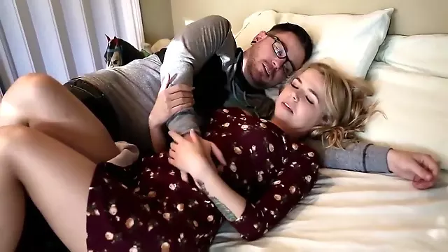 Enculeuse, De Face, Ado, Teen Ane Anal, Jeune Maman, Ado Et Sa Mère Anal, Jeune Cul, Ado Anal, Se Fait Sodomiser