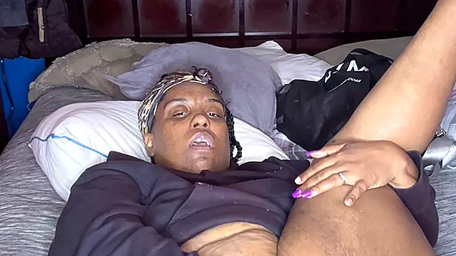 Horny milf, finger play pussy, cunt