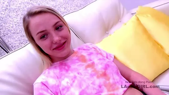 Plavusa Pusi Kurac, Plavusa Picka, Drka Kurac, Seksi Nevina Video, Jebanje Nevine Picke, Napaljena Plavusa Jeb